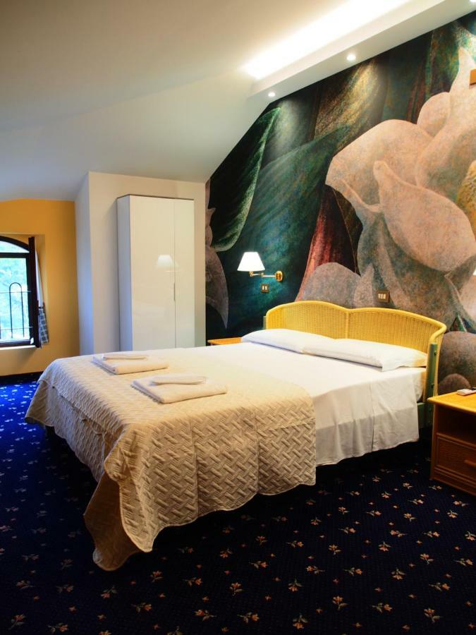 Albinea Hotel Parco Fola מראה חיצוני תמונה