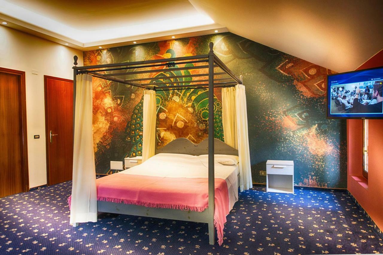 Albinea Hotel Parco Fola מראה חיצוני תמונה