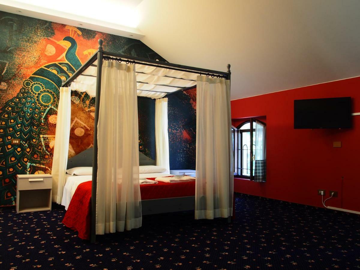 Albinea Hotel Parco Fola מראה חיצוני תמונה