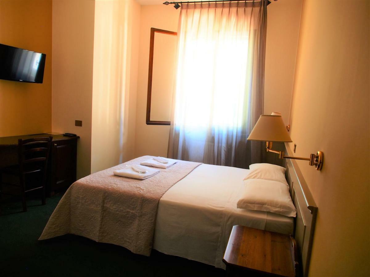 Albinea Hotel Parco Fola מראה חיצוני תמונה