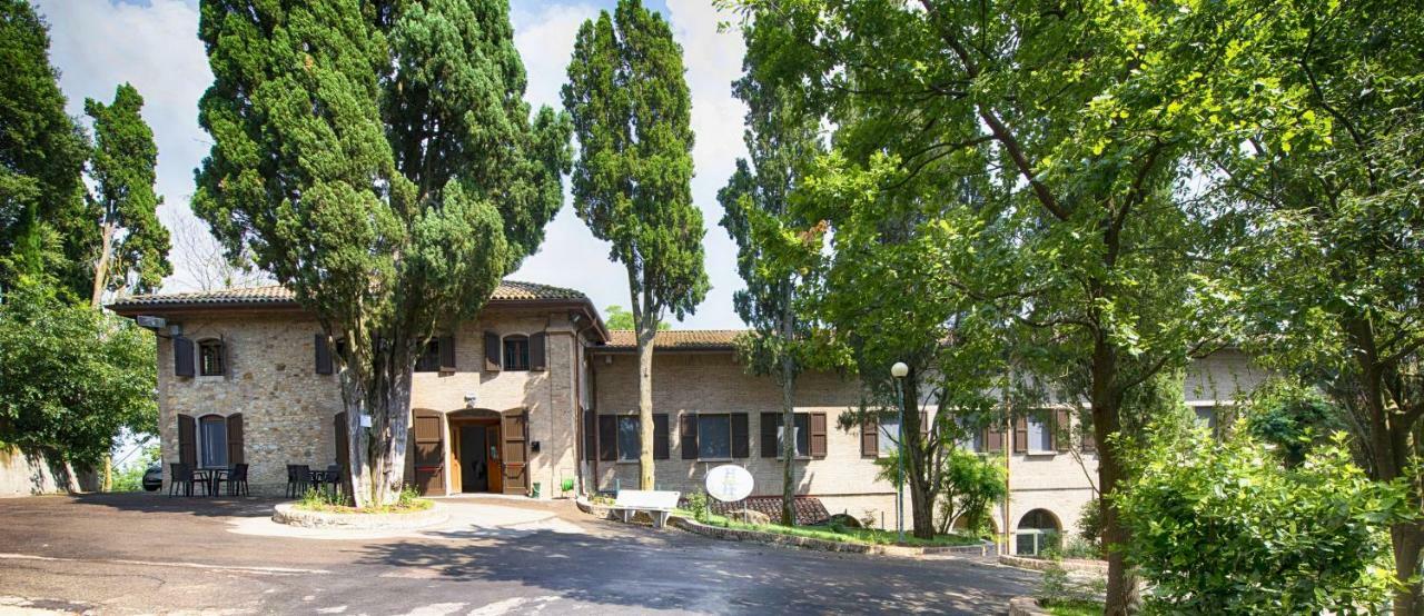 Albinea Hotel Parco Fola מראה חיצוני תמונה